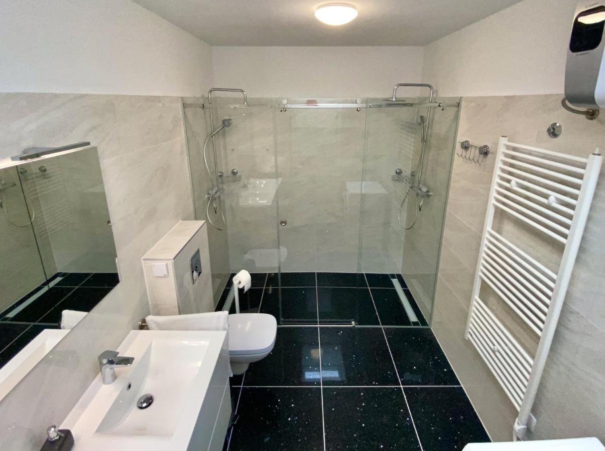 Ferienhaus Luka Zadar Luaran gambar