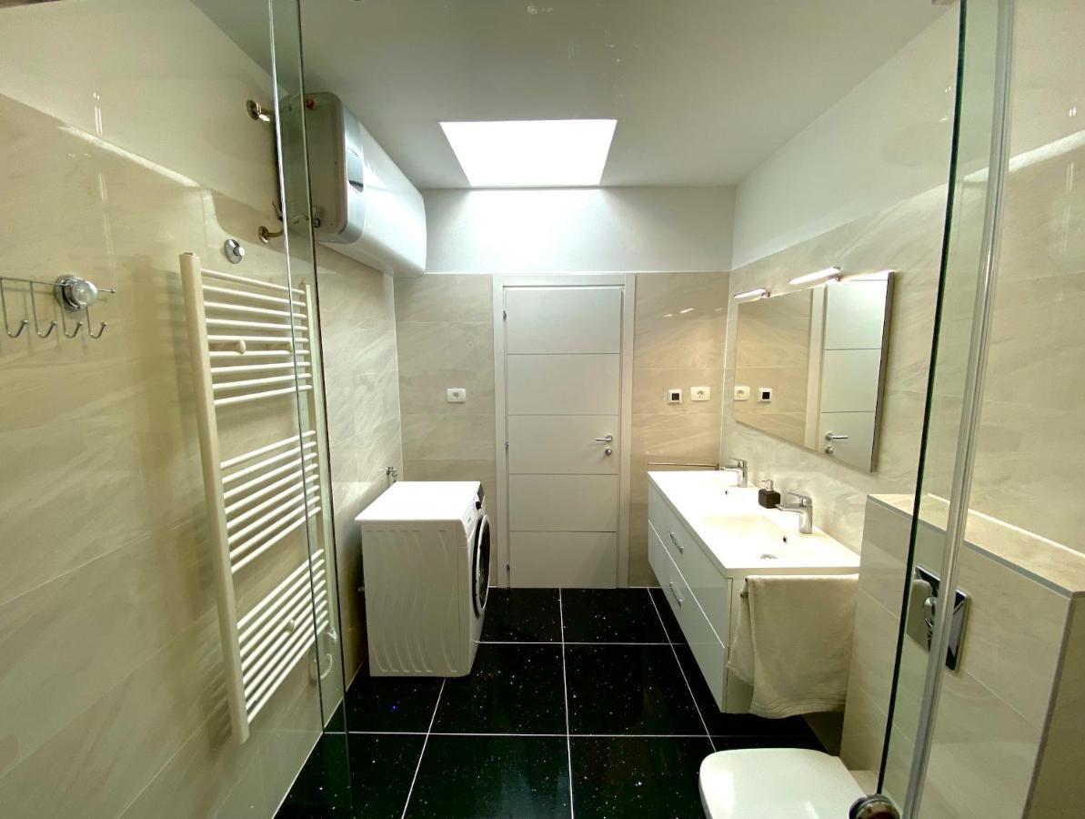 Ferienhaus Luka Zadar Luaran gambar